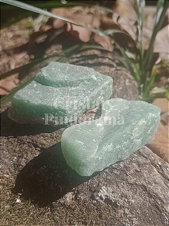 Quartzo Verde Bruto 100% Natural – Renovação, Equilíbrio e Vitalidade
