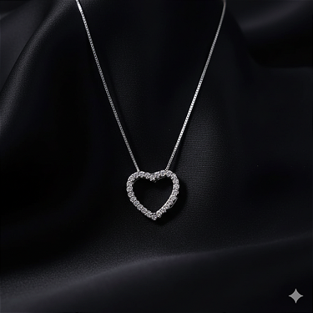 Colar Coração Cravejado com Zircônias