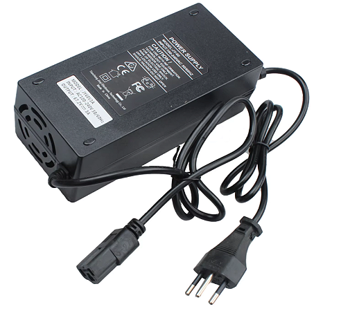 Carregador de Bateria 67.2V 3A