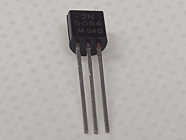 Tiristor SCR 2N5064 200V 0,51A Original Motorola TO-92