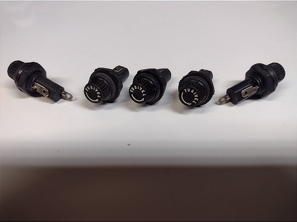 PORTA FUSÍVEL DE PAINEL 20mm PRETO REDONDO