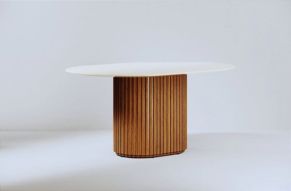 Mesa Living Oval 1.6 Off white/Cinamomo