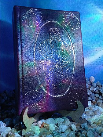 Caderno A6 de couro bordô (variação 1)