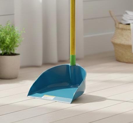 Pá de Lixo com Cabo Longo 60cm – Resistente e Prática