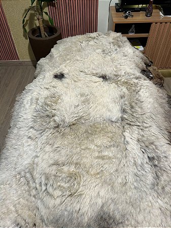 Pelego Cinza Natural para Decoração e Conforto