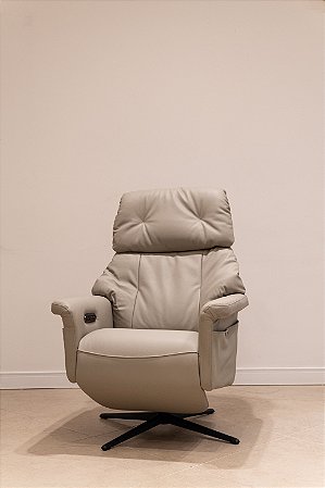 Poltrona Vitta Reclinável Automática