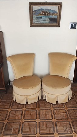 Par de Poltronas Estilo Boneca de 1982
