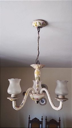 Lustre Pingente Antigo em Porcelana Europeia