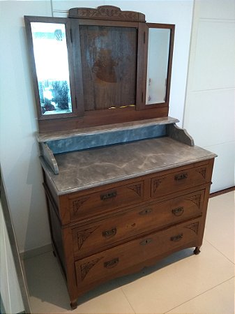 Cômoda de 4 Gavetas Estilo Provençal Anos 30