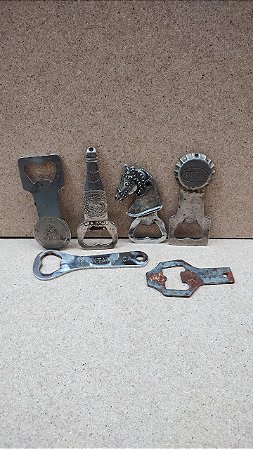 Coleção de 7 Abridores de Garrafas