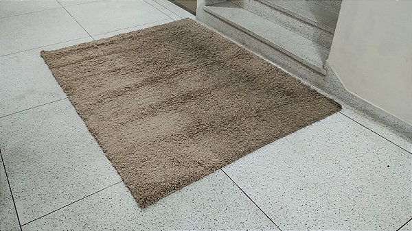 Tapete Peludo Bege 1,5m x 2m