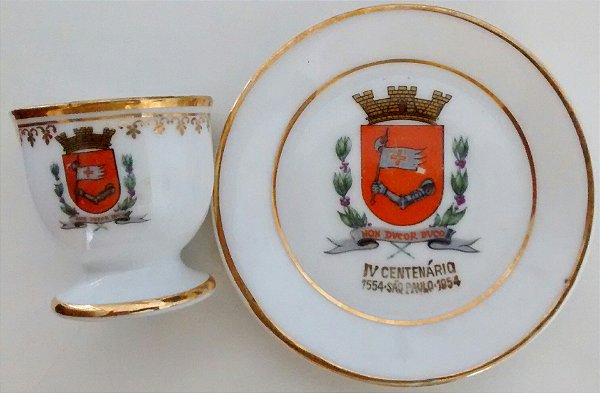 Conjunto Comemorativo Porcelana do IV Centenário de São Paulo