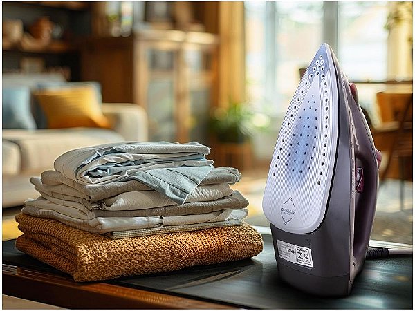 Ferro de Passar Roupa a Vapor Arno Ultragliss FMV Vinho e Preto - 110V