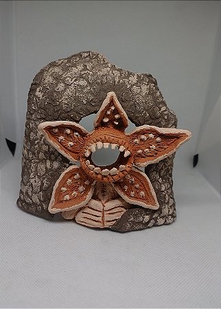 Demogorgon - enfeite de cerâmica
