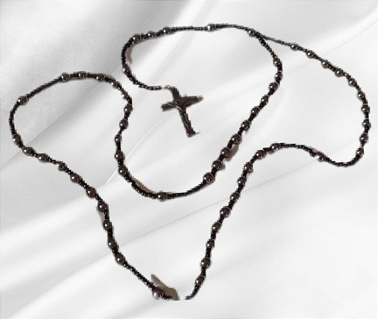 Terço em Pedras e miçangas