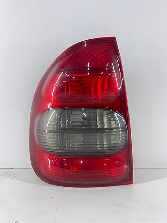 Lanterna Chevrolet Classic Lado Direito Fumê 2000 A 2010