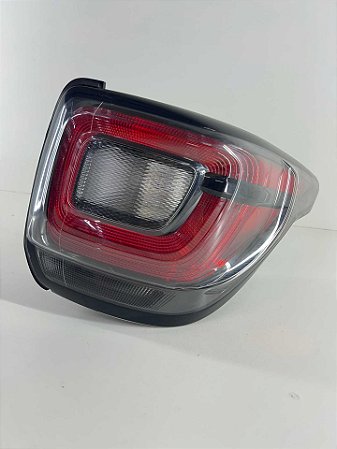 Lanterna Fiat Strada Lado Direito 2022 A 2025