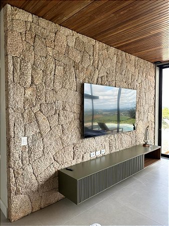 Pedra Moledo Apicoada cor Champanhe