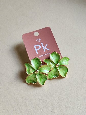 Brinco Kaplama Floral | Verde Limão e Dourado