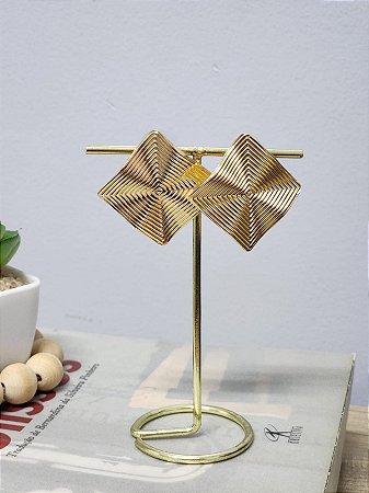 Brinco Dourado Prisma