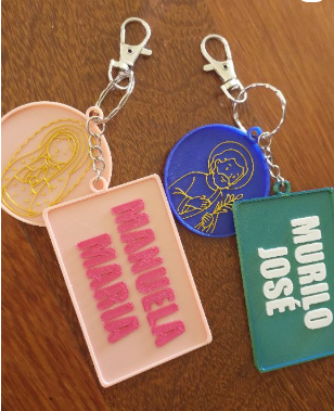 Chaveiro redondo + tag com resina