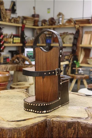 Porta Chimarrão Regulável 2 Litros Em Couro Legítimo