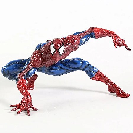 Estátua Marvel's Spider Man 30Cm