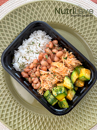 Frango Cremoso, Arroz, Feijão e Abobrinha