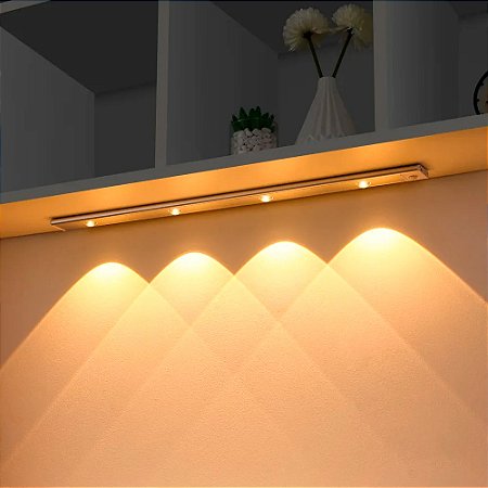 Luminária Barra Led C/ Sensor Presença para decoração bancada luz indireta quadr