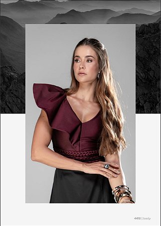 Body Babados e Trançados