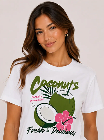 T-Shirt Feminina Coconuts