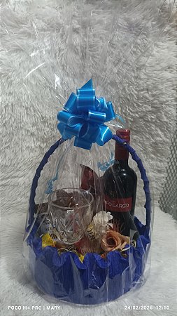 Cesta vinho