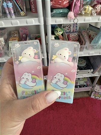 Apontador Fofo Kawaii Nuvem com Asas Colorido Escolar