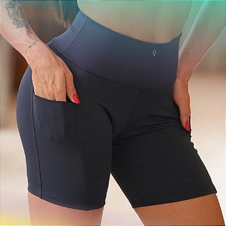 Short 1/2 Coxa - Liso e Fosco