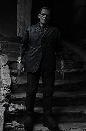 Figura Frankenstein Ultimate Neca