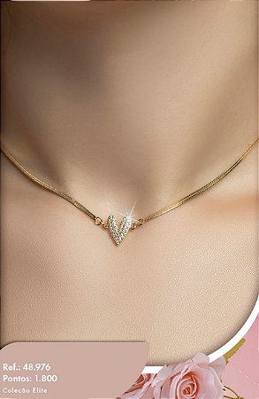 Colar de Dourado com Pingente de Coração e Brilhante