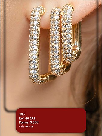 Trio de brincos quadrados dourado com pedraria