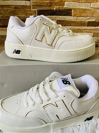 Tênis Feminino New Balance – Conforto, Estilo e Performance