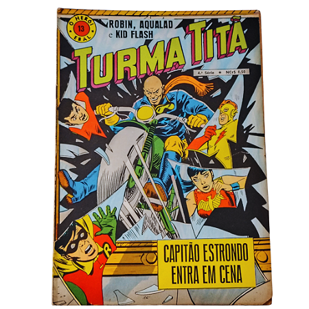 TURMA TITÃ nº 13 - Editora EBAL