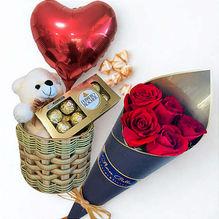 Ursinho Romântico com Buquê Black