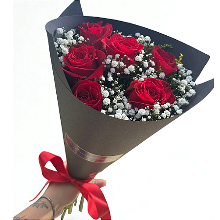 Buquê Black 6 rosas vermelhas