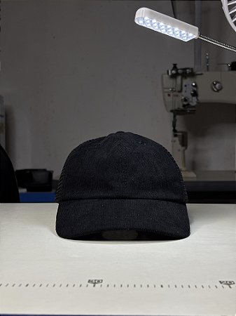 Boné Six Preto Cotelê
