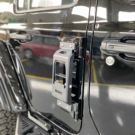 Side Step (Escada) Wrangler