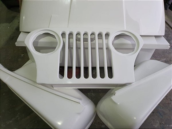 Grade Dianteira de Fibra para Jeep Willys CJ5