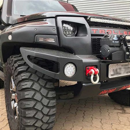 Par de Ponteiras Vazadas Dianteira Farolete Redondo Troller 2015 a 2021