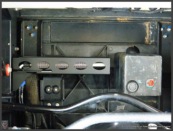 Proteção do radiador óleo Troller 2015 A 2021