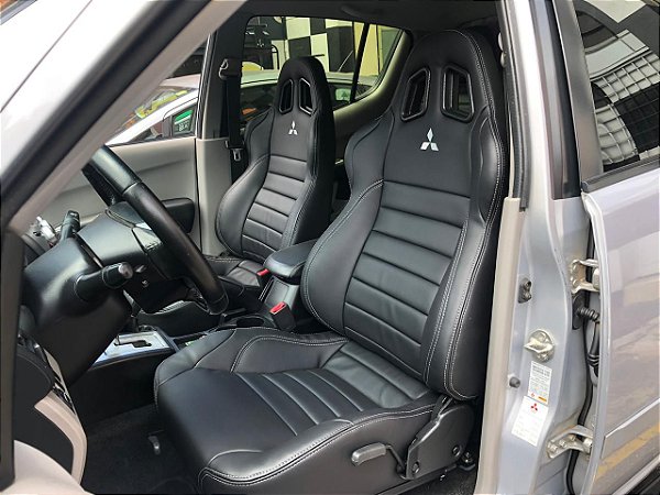 Par de Bancos Concha Esportivo Com Bordado Mitsubishi L200