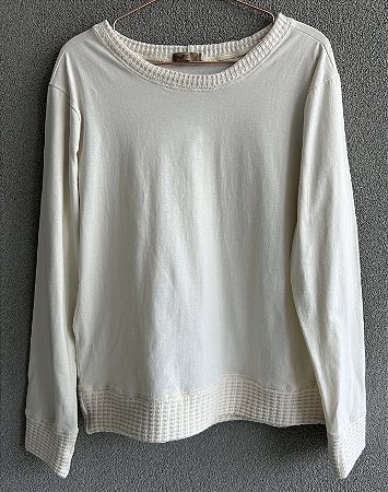 Blusa gola redonda manga longa