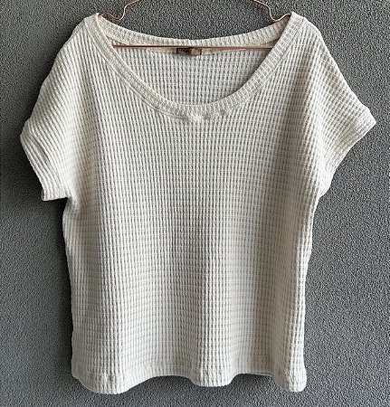 Blusa decote redondo em tricot