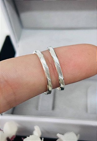 Aliança Suprema italiana 2mm em Prata 950